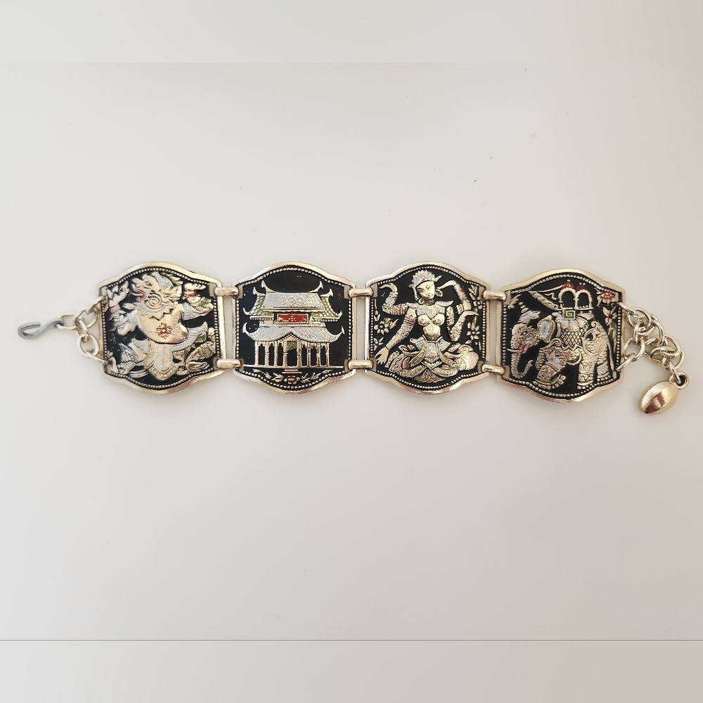 Vintage Traditional Motif Silver Tone Bracelet